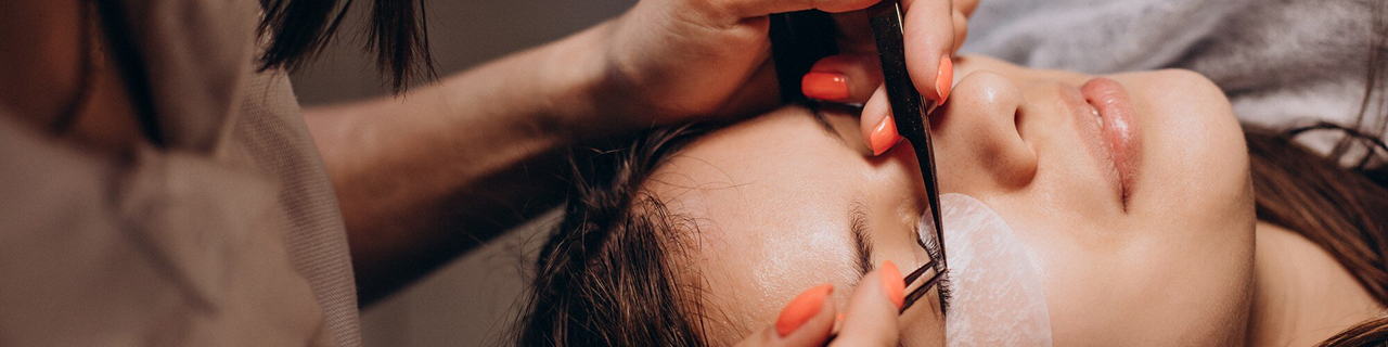 Curso intensivo, extensión de pestañas – Online